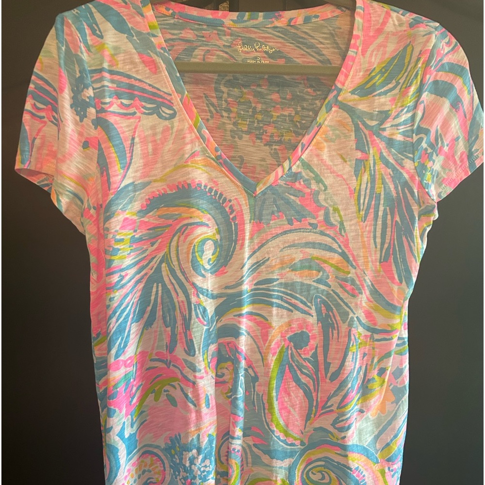 EUC Lilly Pulitzer Etta top. Size small